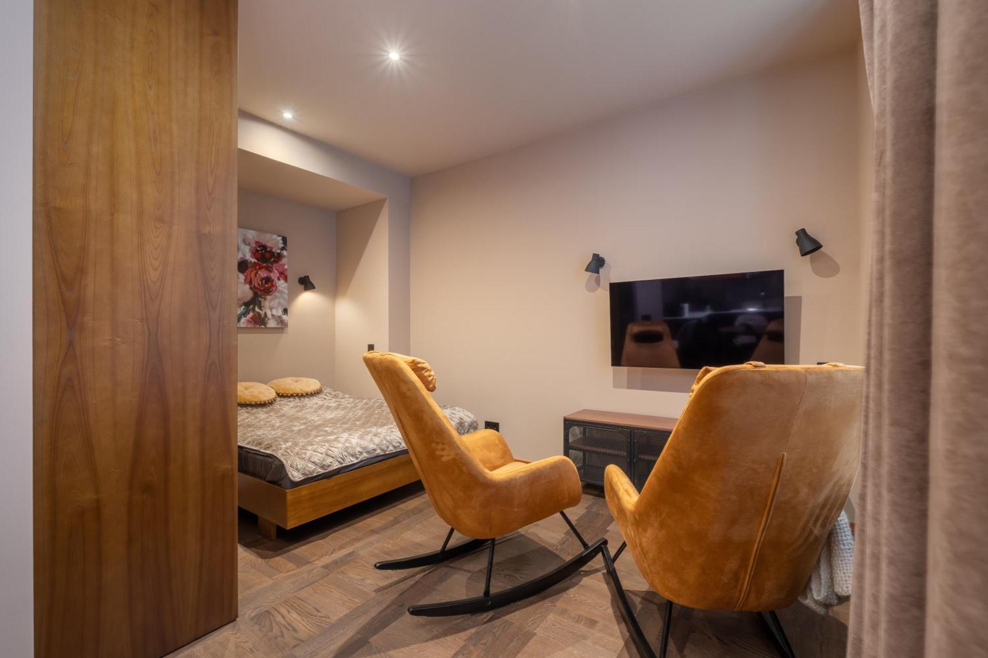 Stylish Old Town Apartment On Mucenieku Street Ryga Zewnętrze zdjęcie